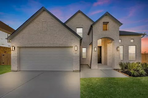 4502 Whisperwood Dr, Rosenberg, TX 77471
