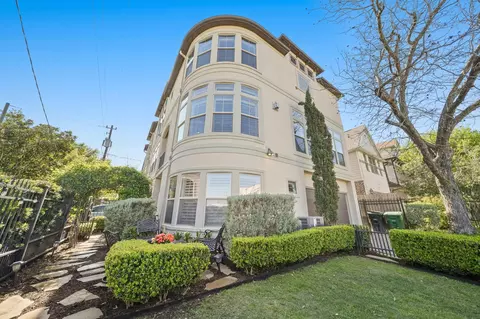 6302 Prague St, Houston, TX 77007