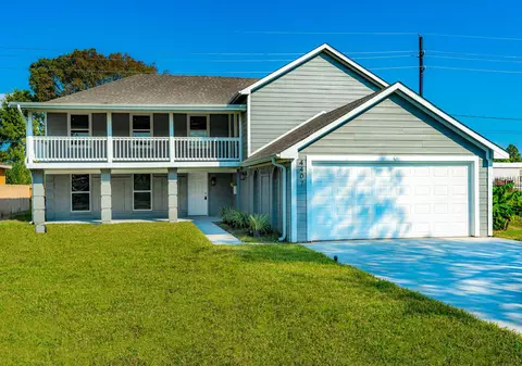 4407 Bryan Ave, Fresno, TX 77545