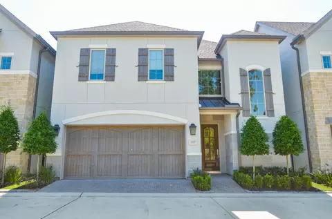 10207 Preston Crest Dr, Houston, TX 77042