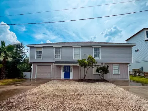 14005 Grambo Blvd, Galveston, TX 77554