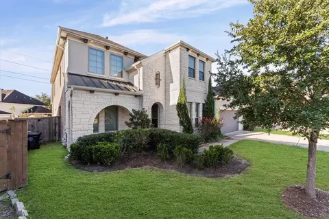6126 Garden Lakes Ln, Sugar Land, TX 77479