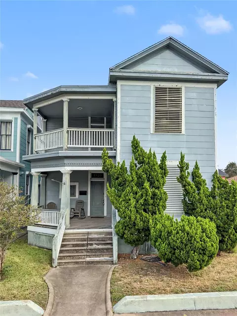 1820 Avenue O, Galveston, TX 77550