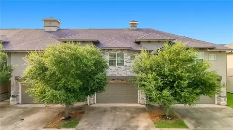 407 Kate Ln, College Station, TX 77845