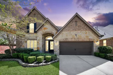 119 Meadow Run Dr, Conroe, TX 77384