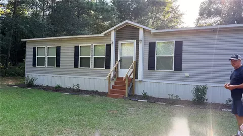 14074 State Highway 146 S, Livingston, TX 77351