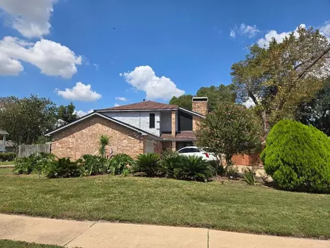 16526 De Lozier St, Houston, TX 77040