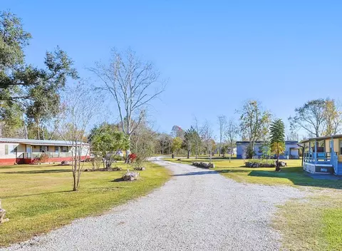 1749 Max Rd, Pearland, TX 77581