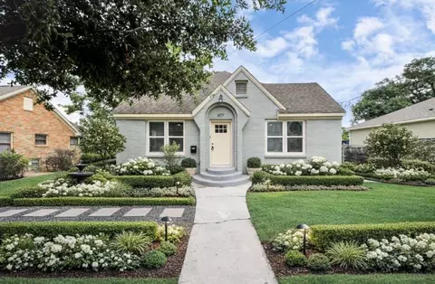 609 Reid St, Houston, TX 77022