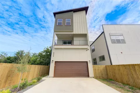 933 E 40 12 St, Houston, TX 77022