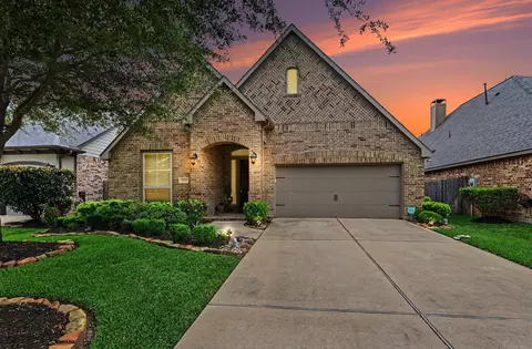 2230 Angel Trumpet Dr, Katy, TX 77494