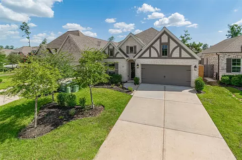 Exterior - 546 Cedar Harbor Ct, Conroe, TX 77304 photo 3 of 7