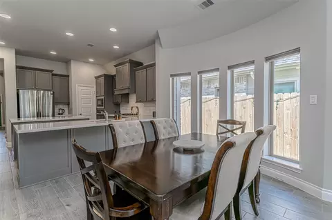 Dining - 546 Cedar Harbor Ct, Conroe, TX 77304 photo 2 of 2