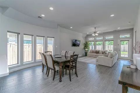 Dining - 546 Cedar Harbor Ct, Conroe, TX 77304 photo 1 of 2