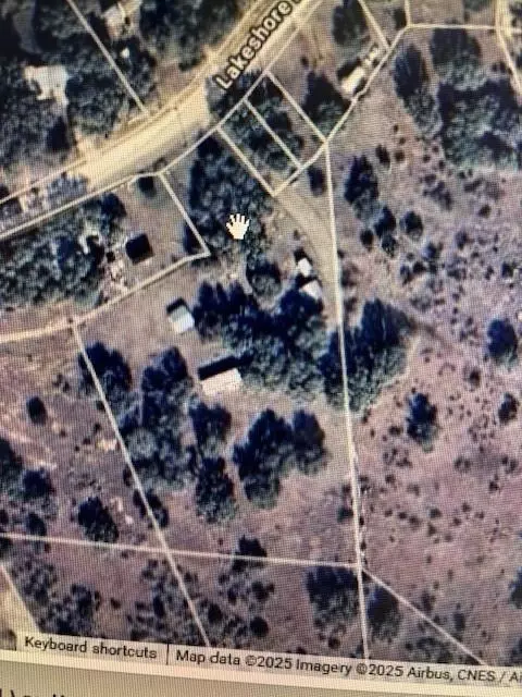 315 Lakeshore Ln, Bandera, TX 78003