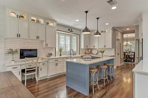 Kitchen - 17402 Memorial Trace Dr, Spring, TX 77379 photo 2 of 5