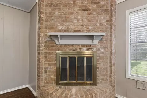 Living - 2607 Allyson Ct, Spring, TX 77373 photo 4 of 6