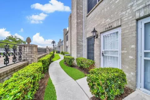 7299 Regency Square Ct #7299, Houston, TX 77036