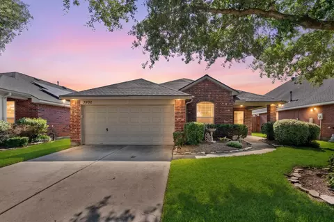 3902 Pine Forest Green Blvd, Houston, TX 77084