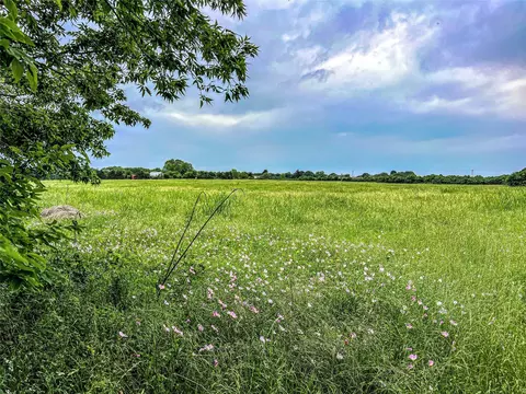 006 Schroeder Rd, Brenham, TX 77435 photo 4