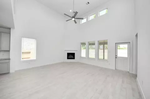 Living - 24606 Broad Park Ct, Spring, TX 77373 photo 4 of 5