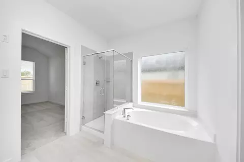 Bath - 24606 Broad Park Ct, Spring, TX 77373 photo 3 of 5
