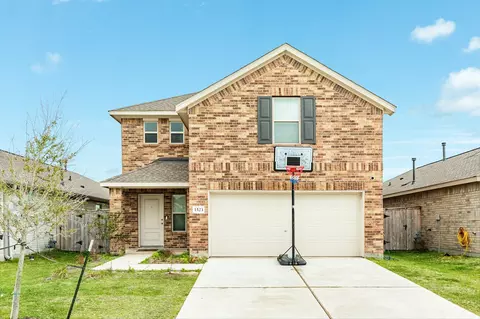 1523 Windrose Bnd, Angleton, TX 77515