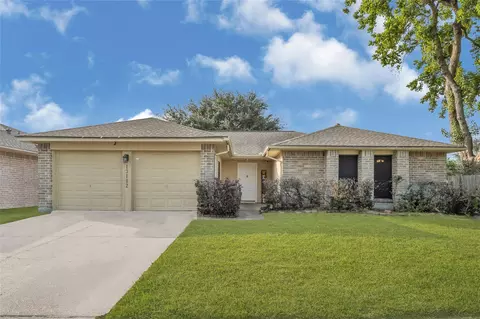 13102 Chipman Glen Dr, Houston, TX 77082