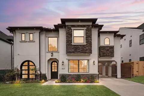 1717 Bayram Dr, Houston, TX 77055