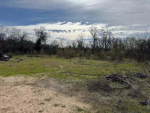 0 Cr 28712876, Marlin, TX 76661