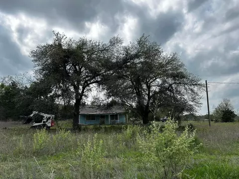 0 Mustang Loop Ln, Madisonville, TX 77864