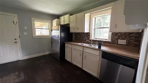 4017 Baden St, Houston, TX 77009