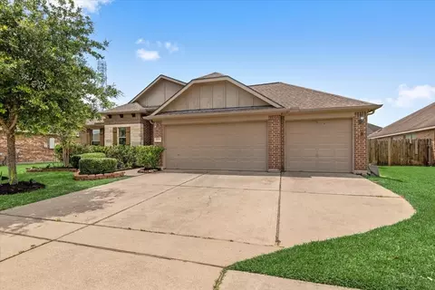 11619 Beckton Cypress Dr, Tomball, TX 77377