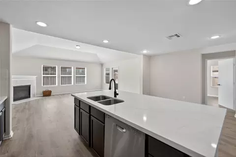 Kitchen - 2306 Garden Square Path, Spring, TX 77386 photo 3 of 4
