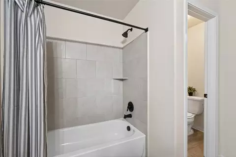 Bath - 2306 Garden Square Path, Spring, TX 77386 photo 3 of 4