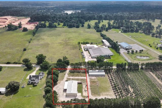 12585 Rose Rd, Willis, TX 77378