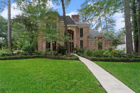 23 Tanager Trl, The Woodlands, TX 77381