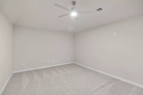 Bedroom - 192 Upland Dr, Waller, TX 77484 photo 5 of 12
