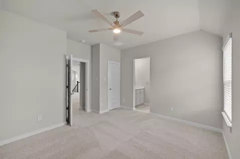 Bedroom - 192 Upland Dr, Waller, TX 77484 photo 8 of 12