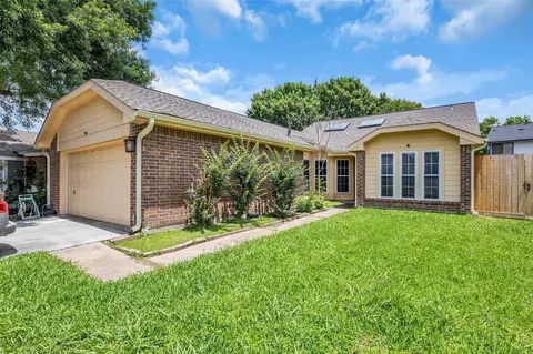 3127 Westwick Dr, Houston, TX 77082