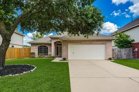 8723 Cypressbrook Dr, Houston, TX 77095