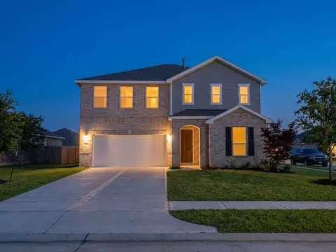 1009 Valley Crest Ln, La Marque, TX 77568