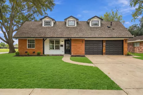 7734 Arrowhead Ln, Houston, TX 77075