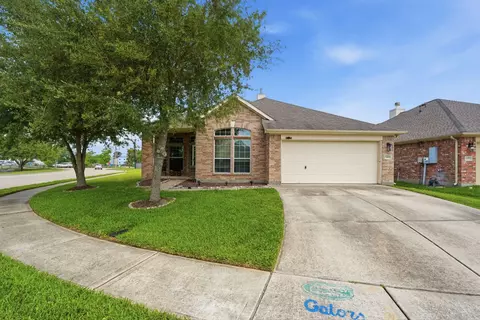 3203 Borden Gully Dr, Dickinson, TX 77539