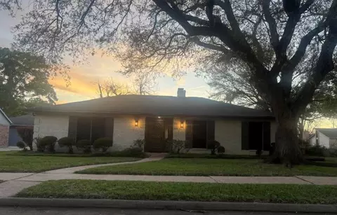 4002 Cujanes St, Pasadena, TX 77504