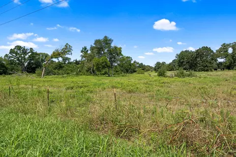 tbd Cazey Loop, Franklin, TX 77856 photo 3