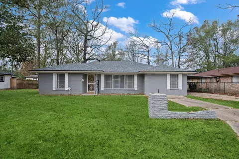114 Taft Ave, Cleveland, TX 77327