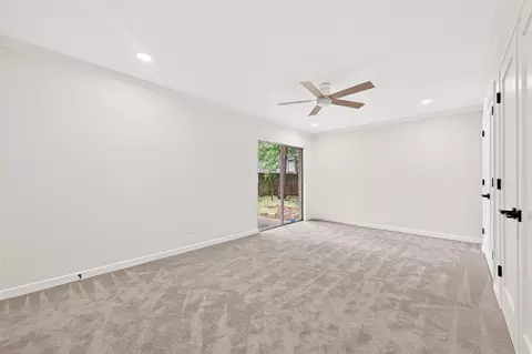 Bedroom - 2 Kittiwake Ct, Spring, TX 77380 photo 2 of 10