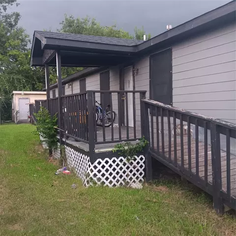 8121 Shotwell St, Houston, TX 77016