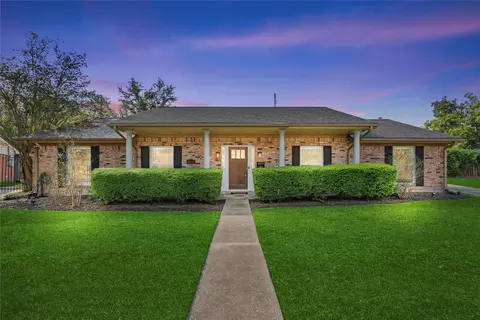 6031 Mcknight St, Houston, TX 77035